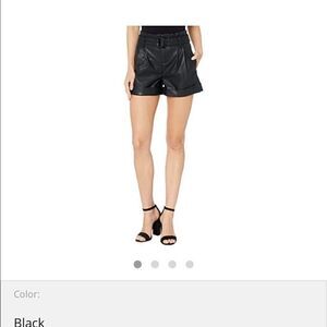 BLANKNYC Faux Leather Shorts sz 25